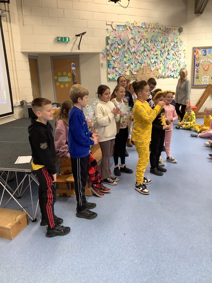 Mrs Cooper tweet media