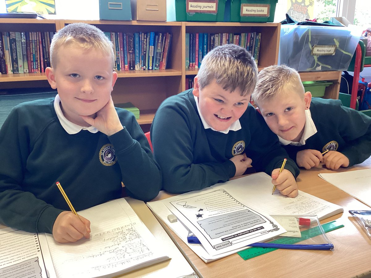 Mr Crosby Y5 (@staidansbmrc) on Twitter photo English: using apostrophes for possession. #y5 #staidansbEng <a href="/Staidansb/">St Aidan's C.E.</a> <a href="/MrsF_staidansb/">Mrs F Head @staidansb</a> <a href="/StaidansbSMoore/">Stephen Moore</a> English: using apostrophes for possession. #y5 #staidansbEng <a href="/Staidansb/">St Aidan's C.E.</a> <a href="/MrsF_staidansb/">Mrs F Head @staidansb</a> <a href="/StaidansbSMoore/">Stephen Moore</a>