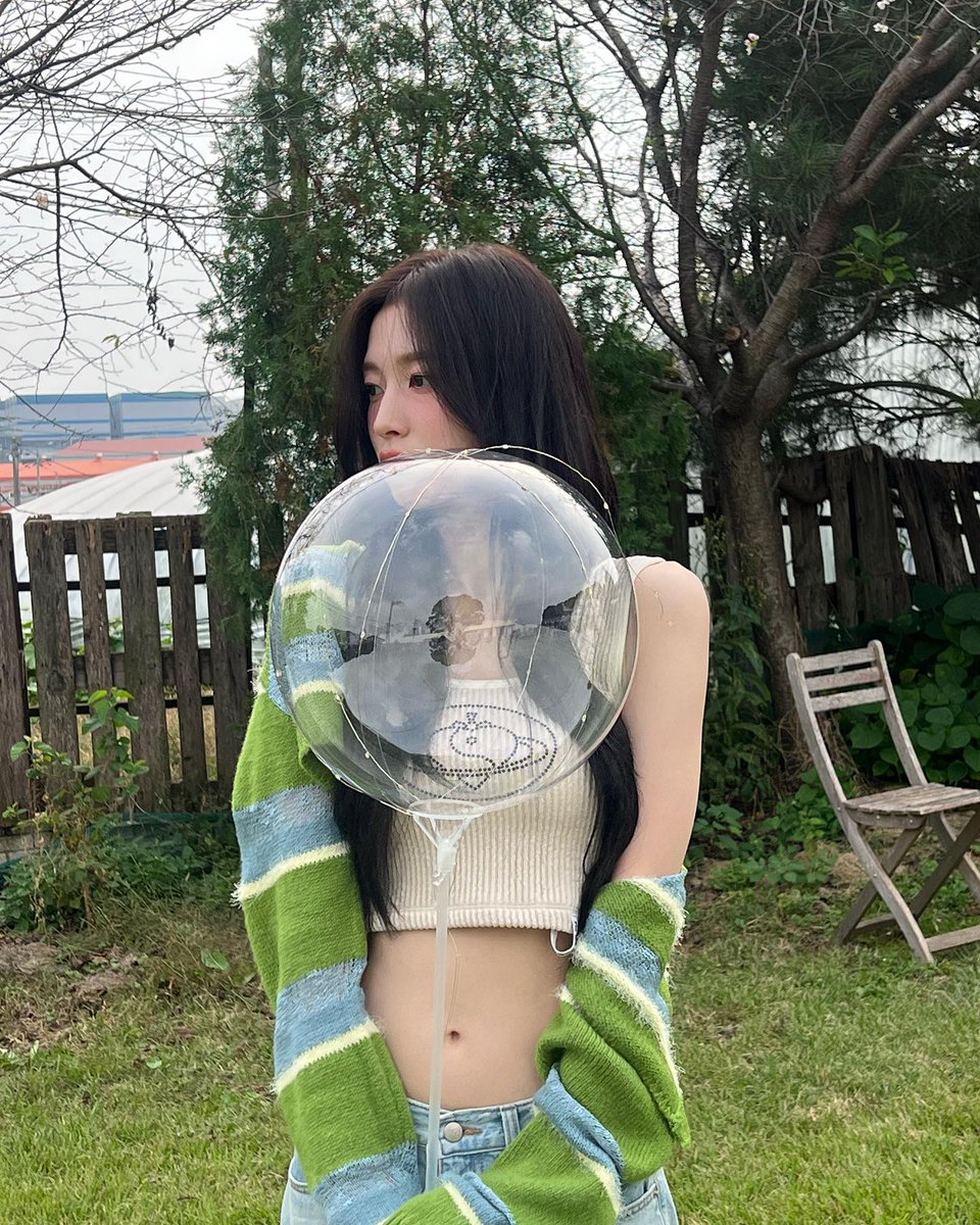 OH MY GIRL 아린 ARIN tweet media