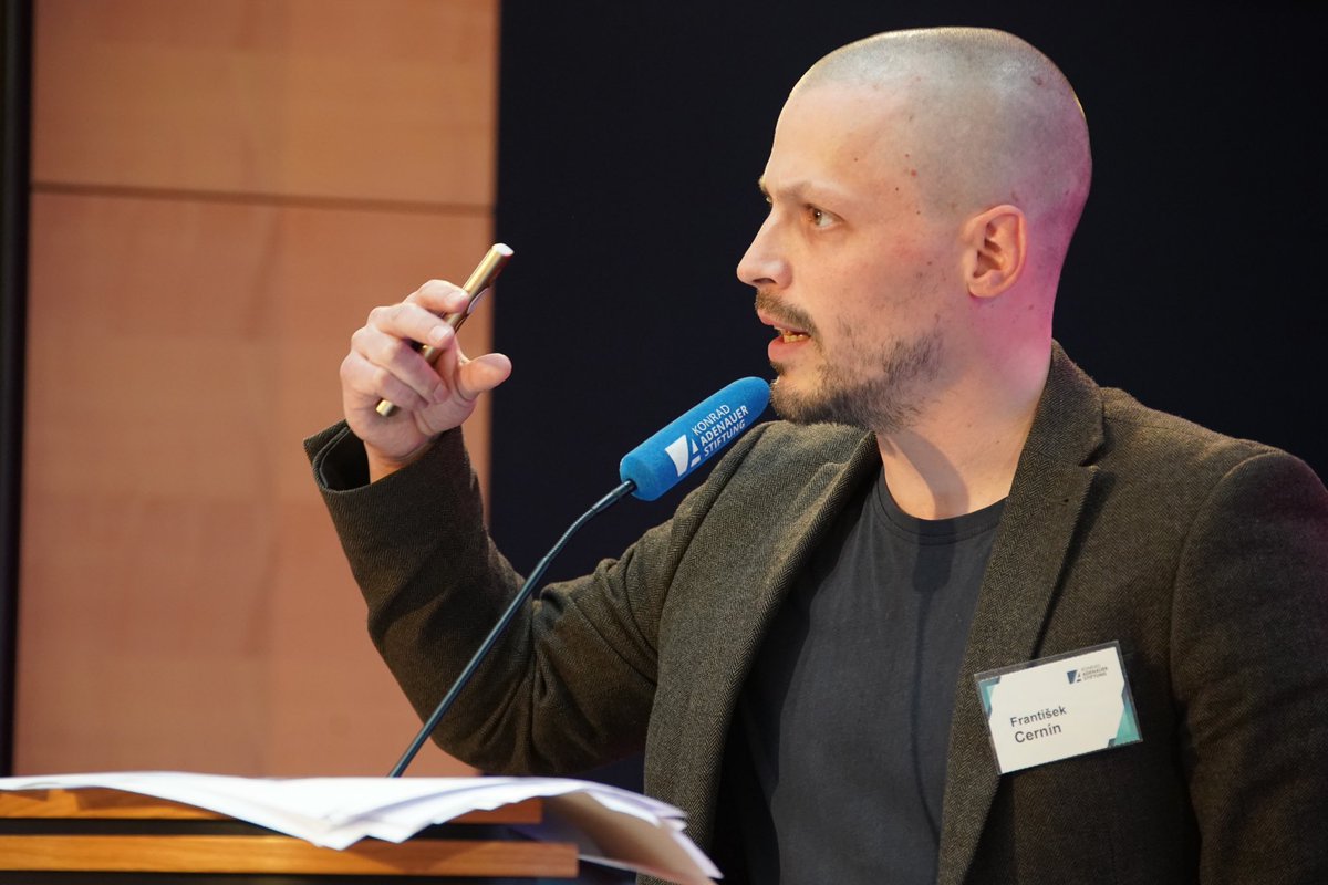 The Grolich Effekt: Frantiešk Černín sagt über die politische Kampagne in Tschechien: „We didn’t react to the opposition campaign. Our campaign had to be positive. We were concentrating on entertainment, because this is where people go. You need people to listen to you.“ #ikpk24