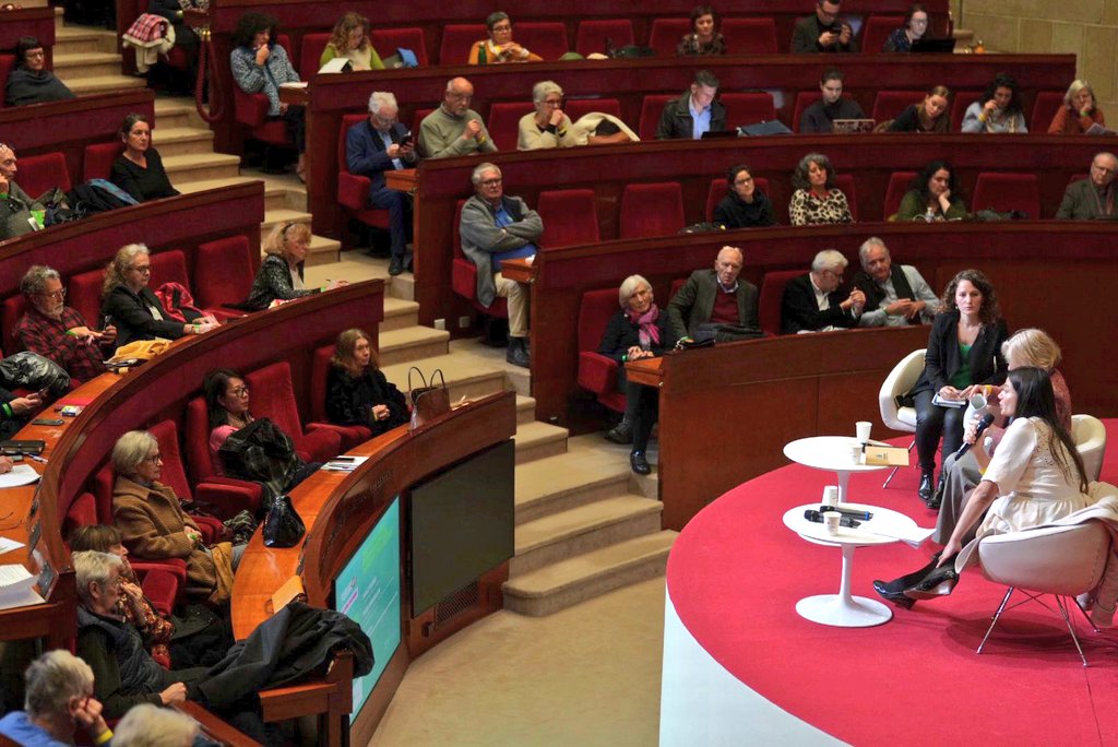 Solutions Solidaires (@solsolidaires) on Twitter photo 🔎 Premier focus de l’après-midi sur une solution terroriale : le chèque alimentaire expérimenté en Seine-Saint-Denis et la Sécurité sociale de l’alimentation.
Merci aux intervenantes :
▪️ <a href="/lucileschmid/">Lucile Schmid</a>
▪️ <a href="/TessaChaumillon/">Tessa Chaumillon 🌍</a>
▪️ <a href="/amclavaud/">Amandine Clavaud</a> 🔎 Premier focus de l’après-midi sur une solution terroriale : le chèque alimentaire expérimenté en Seine-Saint-Denis et la Sécurité sociale de l’alimentation.
Merci aux intervenantes :
▪️ <a href="/lucileschmid/">Lucile Schmid</a>
▪️ <a href="/TessaChaumillon/">Tessa Chaumillon 🌍</a>
▪️ <a href="/amclavaud/">Amandine Clavaud</a>