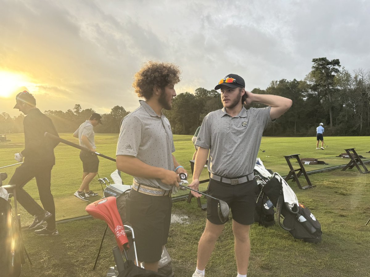 SicEmTigerGolf's tweet photo. Varsity Boys Oak Ridge Fall Invite! 

📍Lake Windcrest GC 
⏱️ 8 SG 

@ConroeHSCISD @ConroeISDSports @Conroeathletics 

🐅 Zachary Meche 
🐅 Dominik Contreras 
🐅 Nathaniel Ramsey 
🐅 Dylan Martin 
🐅 William Malé
🐅 Aaron Hadash https://t.co/maJefrg2w6