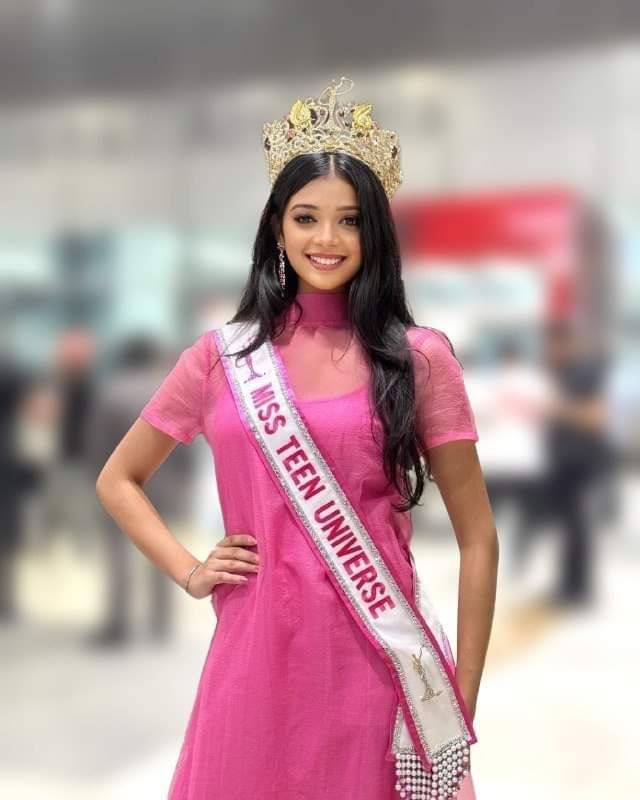 Congratulate #Odisha’s Trishna Ray on being crowned Miss Teen Universe 2024 in Kimberley, South Africa. May she scale new heights in her career and make our state proud. Wish her the best for the future <a href="/BuzzTeenzUg/">Buzz Teenz</a> <a href="/timesofindia/">The Times Of India</a>