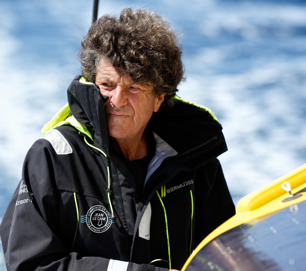 DIRECT - Vendée Globe : à l'Est, Jean Le Cam a retouché du vent... letelegramme.fr/sports/voile/v… via <a href="/LeTelegramme/">Le Télégramme</a> <a href="/JeanLecam/">Jean Le Cam</a> <a href="/VendeeGlobe/">Vendée Globe</a>