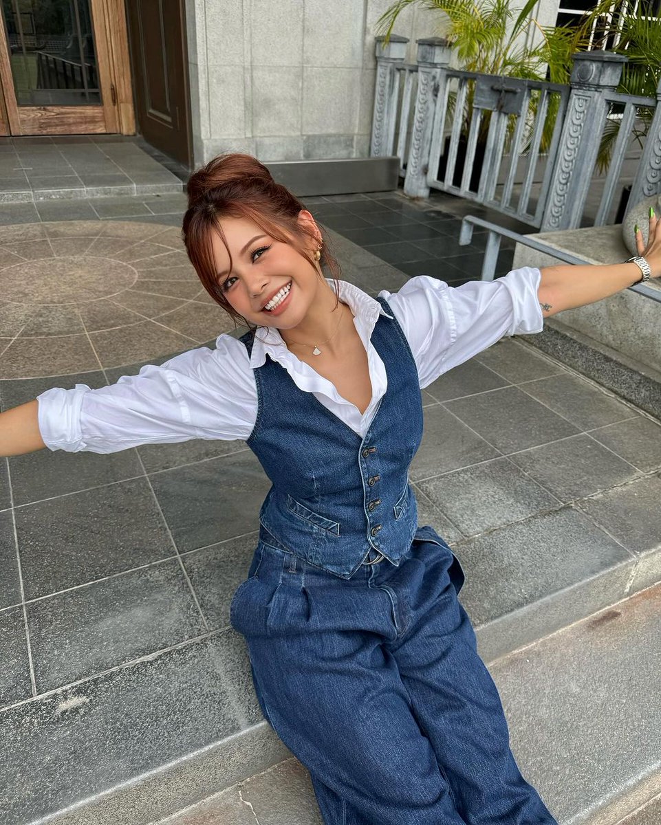 CLC__Intl's tweet image. 241118

Happy 28th birthday to Sorn!

We hope you have had a great day today!

#HappySornDay
#Sorn #손 #สร @sssorn_clc
#CLC #씨엘씨 @CUBECLC