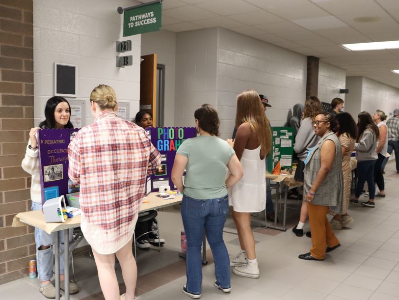 AlleganAreaESA's tweet photo. Pathways to Success: Equipping Allegan County Students for a Promising Future  https://t.co/6xVLCs0Tgc https://t.co/S22KM5fpnG