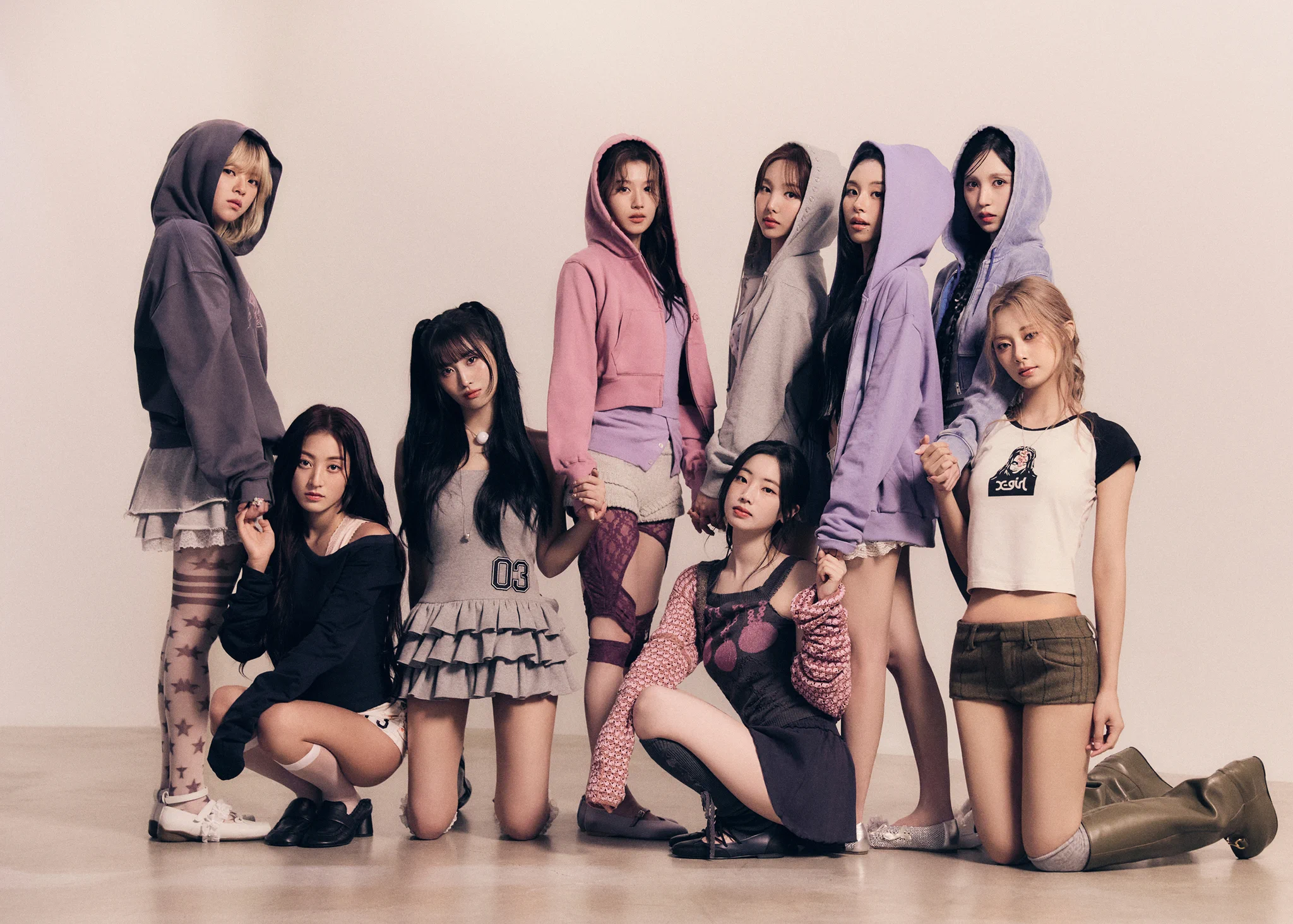 TWICE on X: 