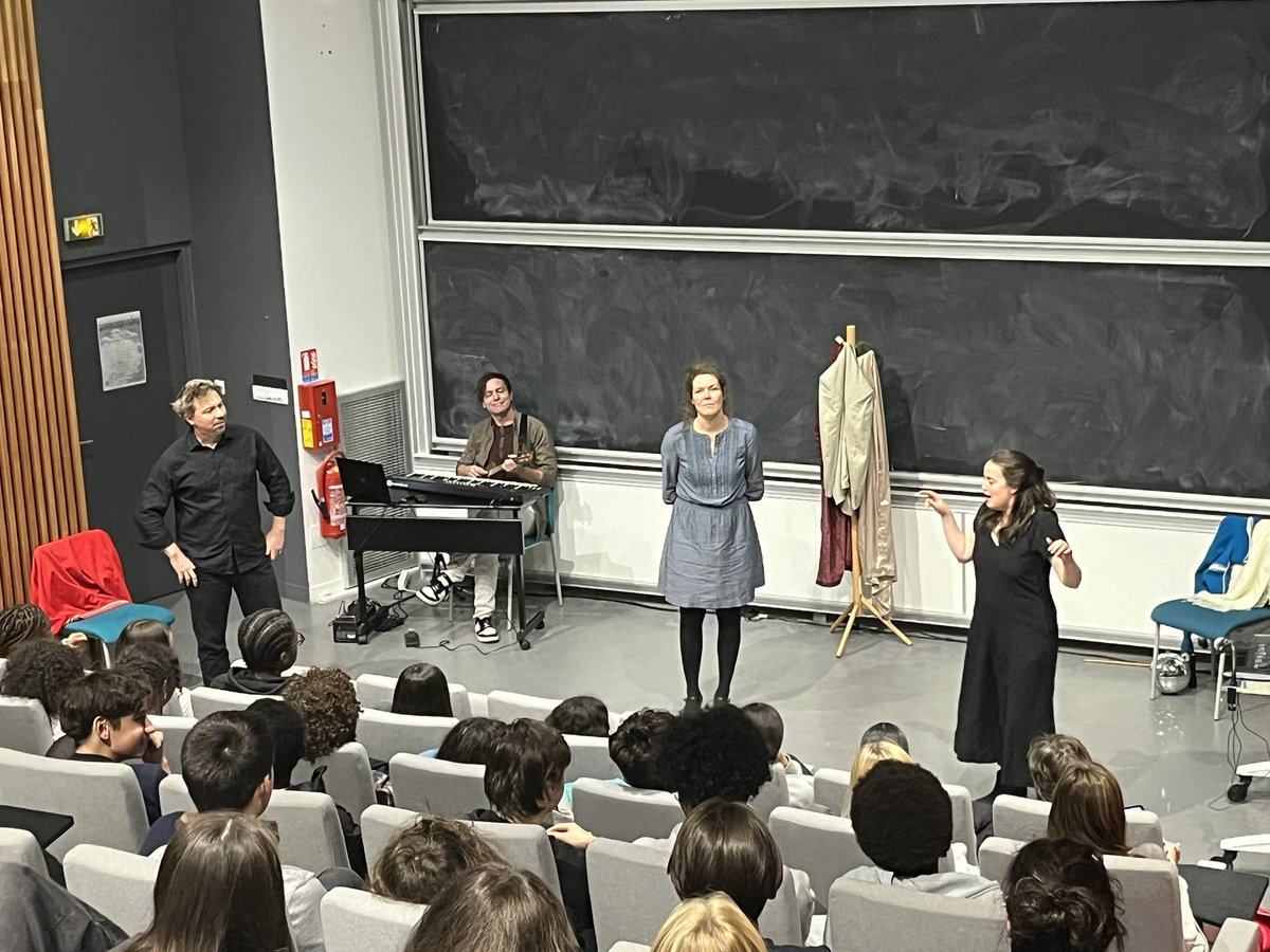 ESPCI Paris - PSL (@espci_paris) on Twitter photo L’ESPCI a le plaisir d’accueillir le projet “Elle & l’infini”, porté par l’association LAPS. Cette initiative sensibilise les élèves de collèges et de lycées aux sciences tout en mettant en lumière les défis auxquels les femmes sont confrontées dans leurs carrières
<a href="/iledefrance/">Région Île-de-France</a> L’ESPCI a le plaisir d’accueillir le projet “Elle & l’infini”, porté par l’association LAPS. Cette initiative sensibilise les élèves de collèges et de lycées aux sciences tout en mettant en lumière les défis auxquels les femmes sont confrontées dans leurs carrières
<a href="/iledefrance/">Région Île-de-France</a>
