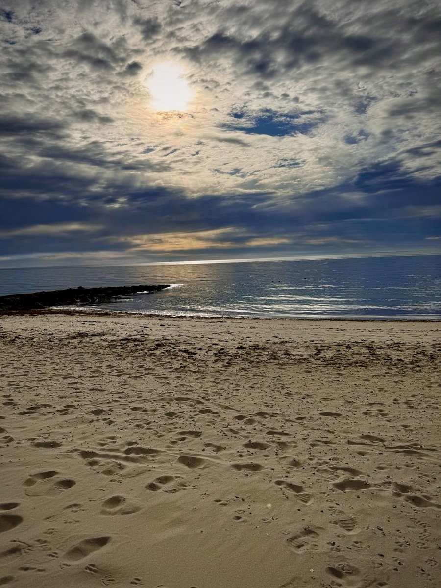 Morning at the beach on a chilly day!