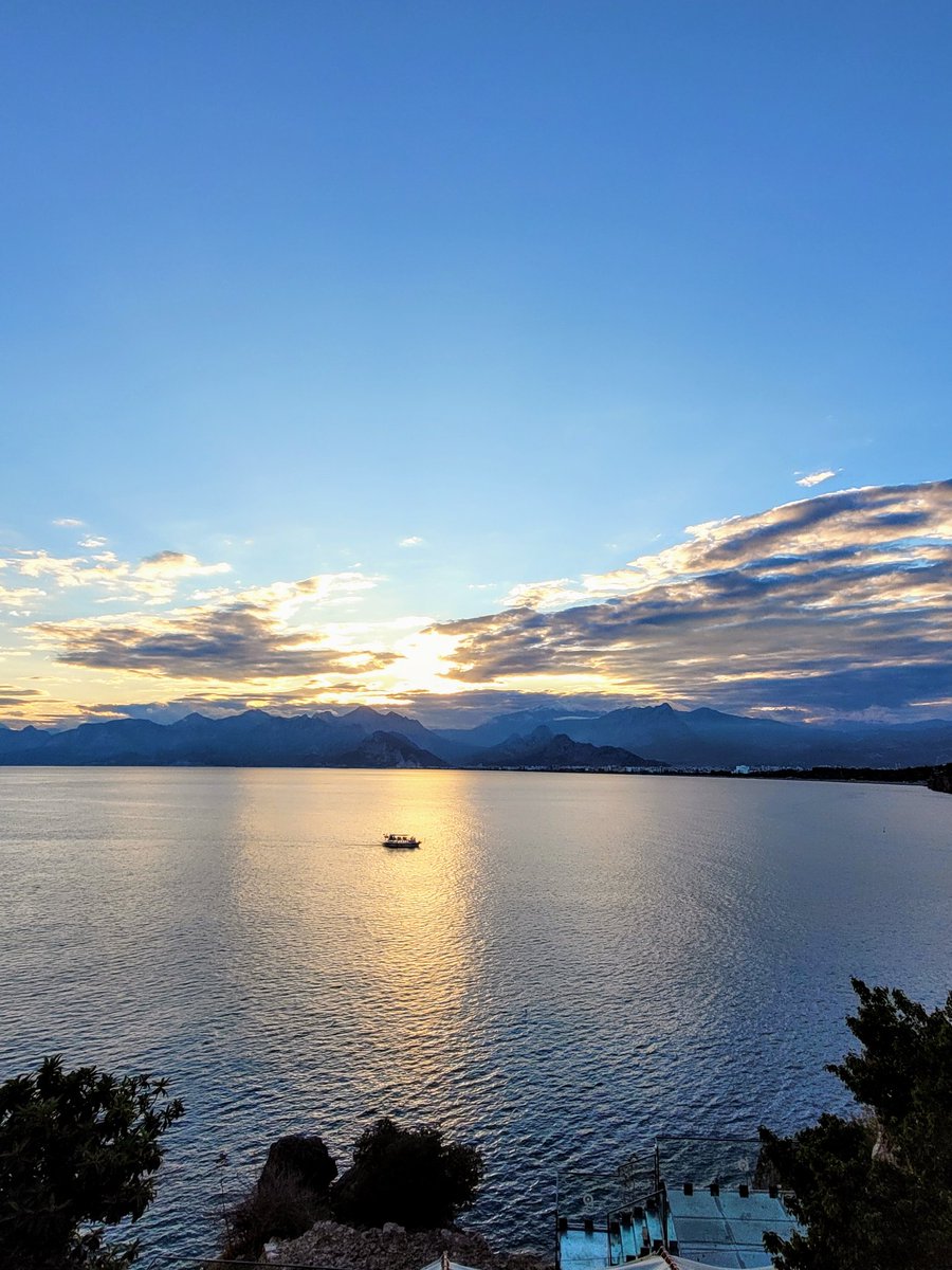 Ders sonrası nefes🌅 <a href="/SedaSAHINDILEK/">Seda Şahin dilek</a>