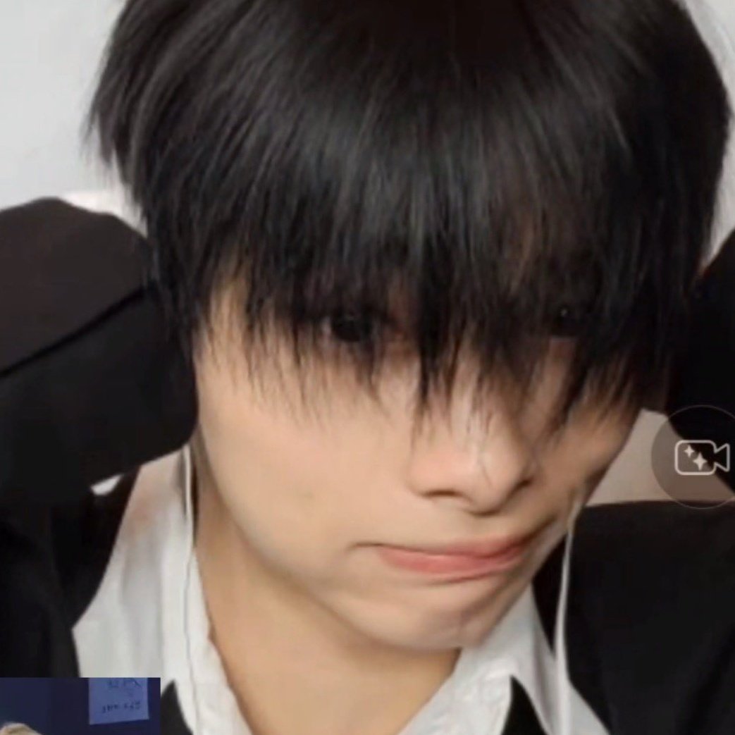 baby ni-ki 🐥                                STILL BABY NI-KI 🐥