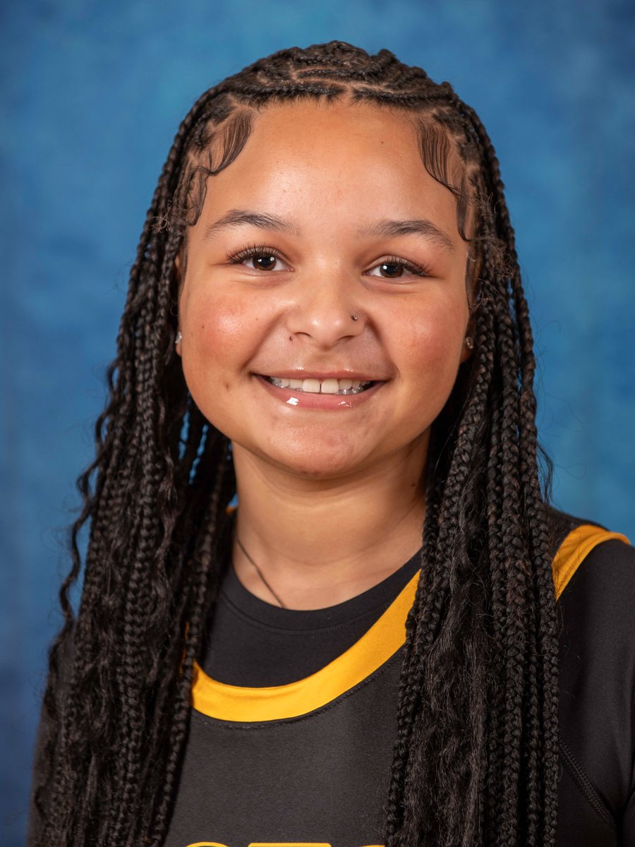 RCTC women's basketball splits a pair at NDSCS. rctc.prestosports.com/sports/wbkb/20…
