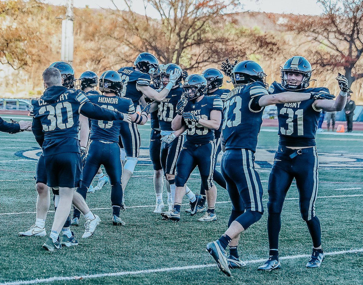 Army Sprint FB tweet media