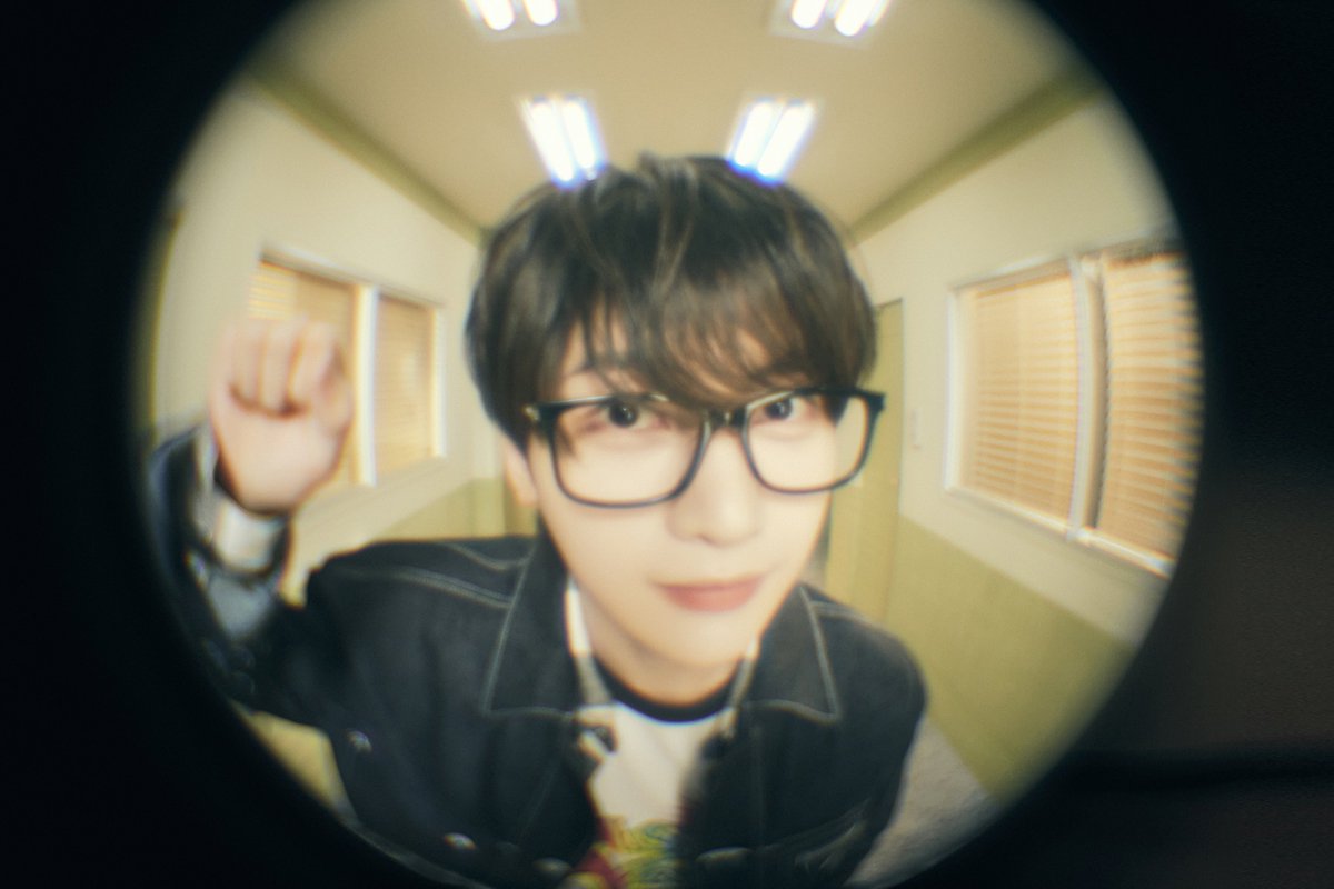 ZEROBASEONE Japan 1st EP 
『PREZENT』

Concept Photo 1
#SEOKMATTHEW #ソクマシュー

2025.01.29 00:00 (JST)

#ZEROBASEONE #ZB1
#PREZENT
#NOW_OR_NEVER
#Only_One_Story