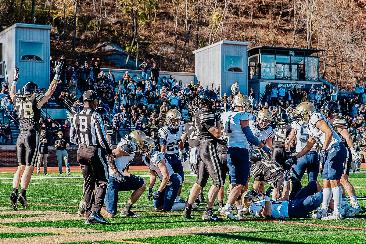 Army Sprint FB tweet media