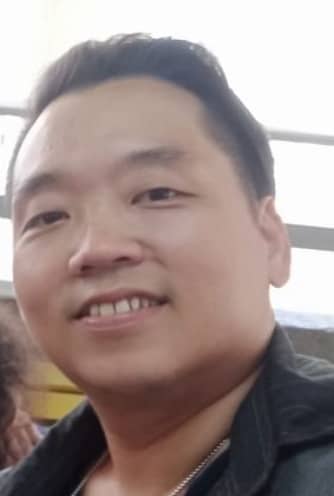 ✝️🙏🌷 Nos unimos al duelo de la familia Chang Berrizbeitia por el sensible fallecimiento de nuestro amigo y colaborador Alexander Chang. El Señor le premie por haber sido buen esposo y padre de familia, amigo y protector de los animales. Paz a su alma y fortaleza a su familia.