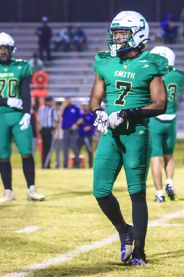 Sophomore season highlights hudl.com/v/2Qe3er