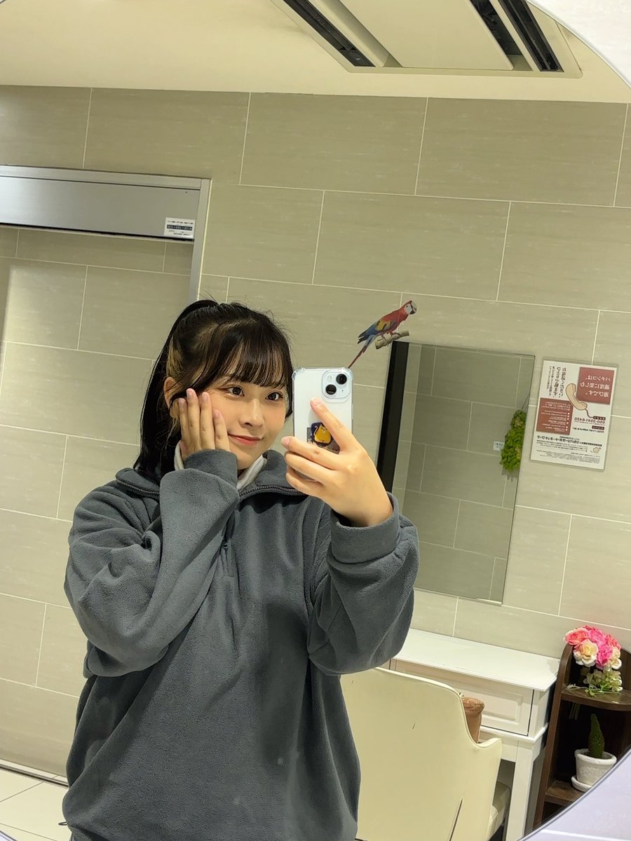 sing_sakii's tweet photo. インスタライブ
夜遅くまでありがとうございました🌸
安全第一！健康第一！元気第一！
#さき #さきのライブ #さきの日常 https://t.co/DrPpOtwBfL