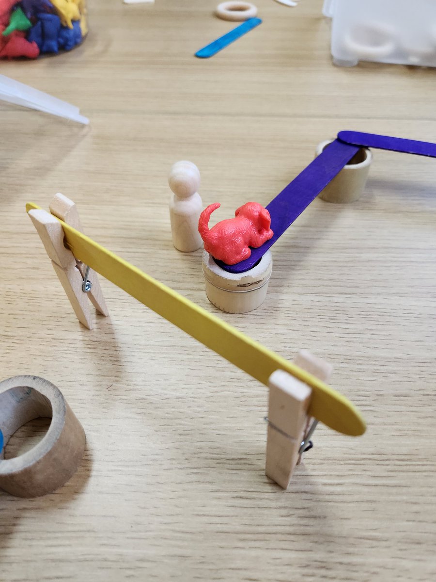 We were looking at agility courses today as part of our 🐾 pets 🐾 theme and designing our one using loose parts! ⚙️

Some brilliant creations 👏