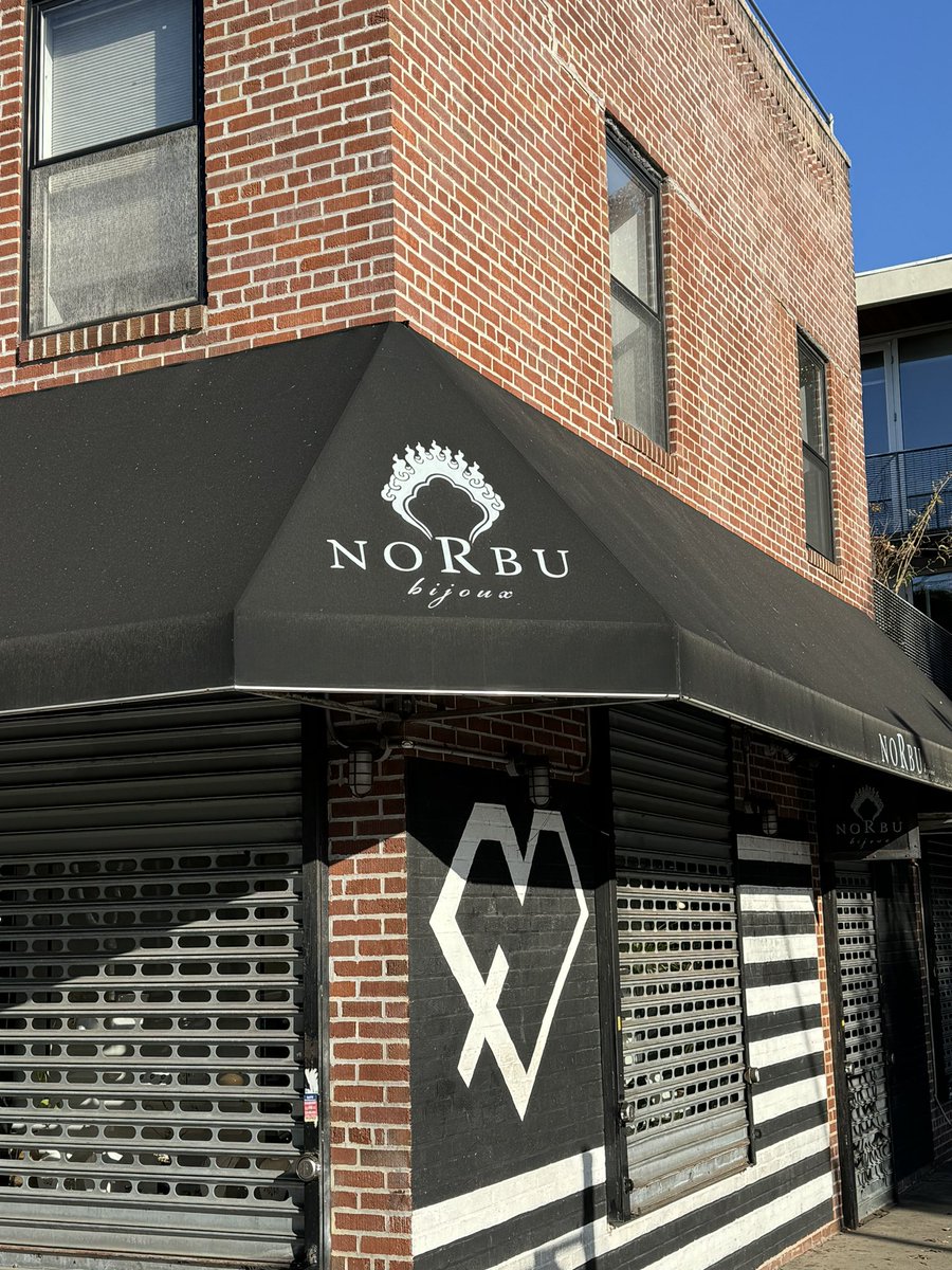 HTMarples's tweet image. How us Australians be saying the restaurant