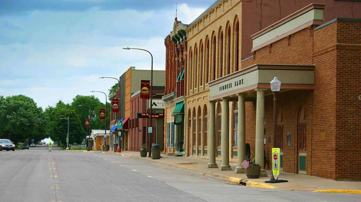 RuralDevelopmentMN (@rd_minnesota) on Twitter photo Greetings from Madelia! Home to just over 2,300 people, this city sits near the Watonwan River where paddlers can travel the 30-mile segment from Madelia to Garden City #MainStreetMonday Greetings from Madelia! Home to just over 2,300 people, this city sits near the Watonwan River where paddlers can travel the 30-mile segment from Madelia to Garden City #MainStreetMonday