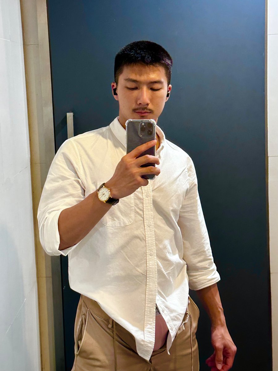 Why you look so pink ? 🎀🩷