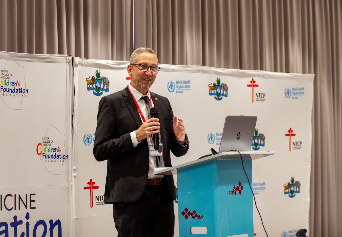 FZ Borstel tweet media