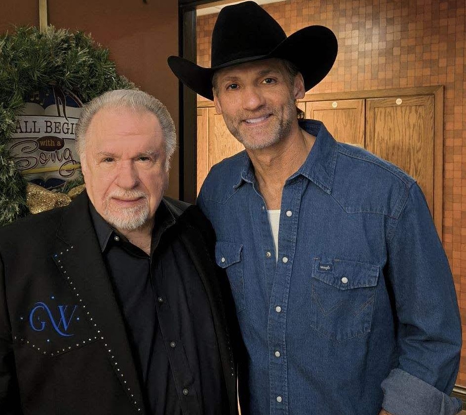 We had a good, long weekend of shows starting with the @Opry for a Thursday, Classic Opry show and ending in Minor Hill, TN at Tuck’s Bar &amp; Grill. check out our photos from the show in the news. genewatsonmusic.com/great-weekend/ #realcountrymusic #linkinbio