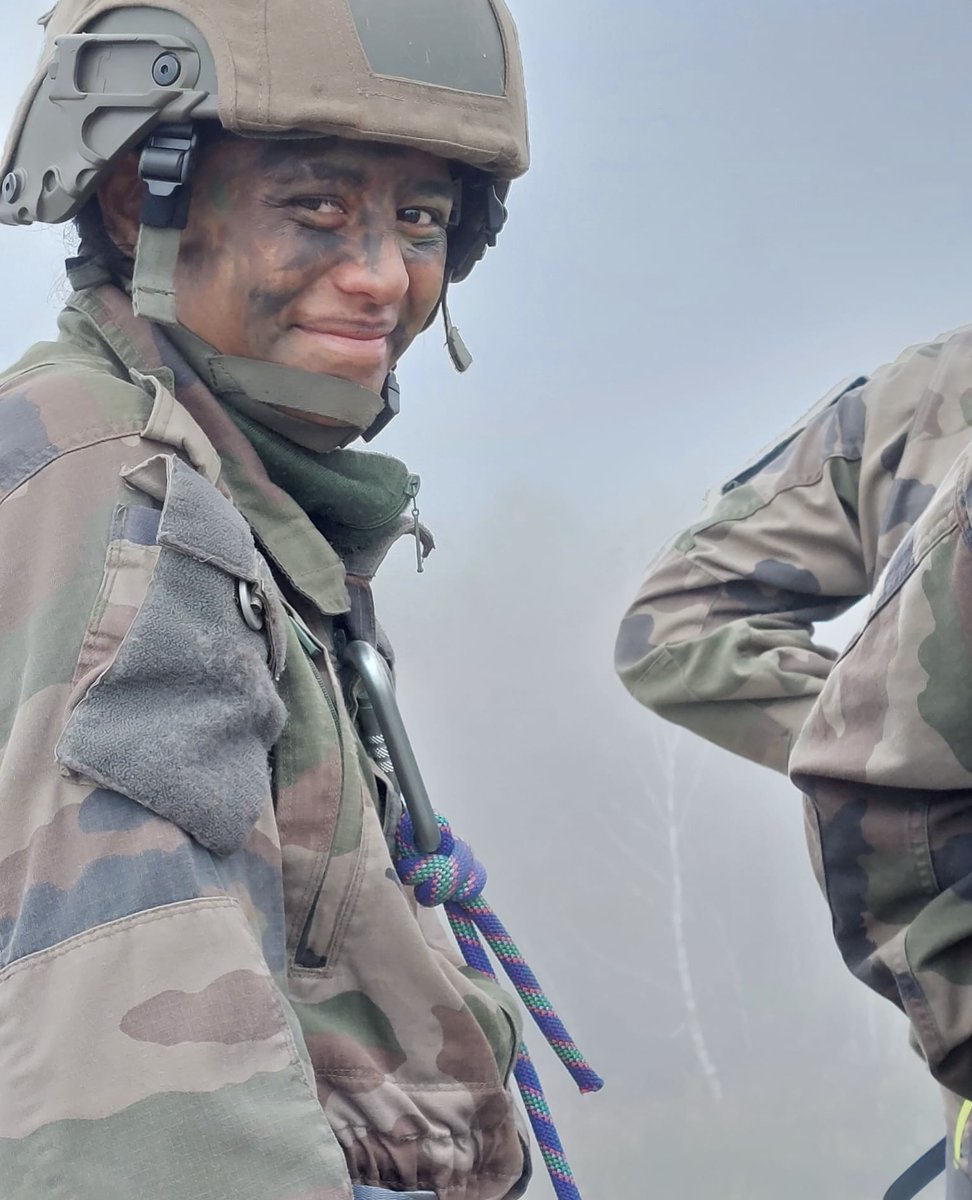 #MondayMotivation

Dans les transmissions, le courage, la détermination et l'esprit d'équipe sont nos meilleures armes. 📡⚡️

<a href="/armeedeterre/">Armée de Terre</a> <a href="/armeeszne/">Armées Zone Nord-Est</a> <a href="/CATNC_FR/">CATNC</a>