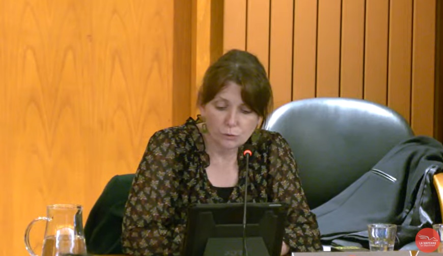 MayenneEcoSolid's tweet image. L'annonce de @olivierrichefou de reporter de 2 ans le projet d'un nouveau collège Fernand Puech inquiète.
Que devient la promesse de 2017 pour un collège accessible et moderne en centre-ville de #laval ? 
Quel signal envoyez-vous aux élèves, parents et enseignants ? @mlclavreul