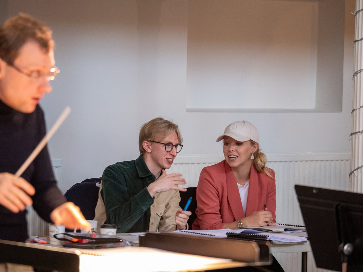 Are you a composer taking your first steps in the professional world? 
Our Magnum Opus programme is a professional development scheme for three UK-based early career composers, who will be embedded in Britten Sinfonia's activity across 2025.
⌛️There’s just one week left to apply