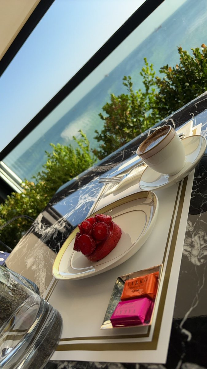 #النفسيه__محتاجه_قهوه