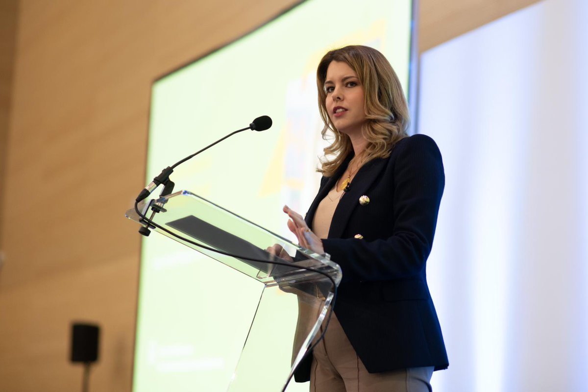 Kim McGuinness tweet media