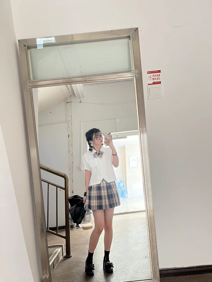 【网友投稿 No.1264】反差眼镜小姐姐 #眼镜娘 #眼镜妹 #投稿 #反差 #投稿曝光 #女友 #女友分享 
#女友系列 #女同学 #女同事 https://t.co/wy45gqnuB9