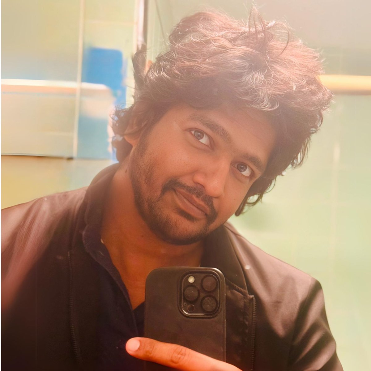 By shifting focus away from others, you'll gain the time needed to accomplish more—eliminating the need to lament a lack of time.

புரியும்னு நினைக்குறேன் !!