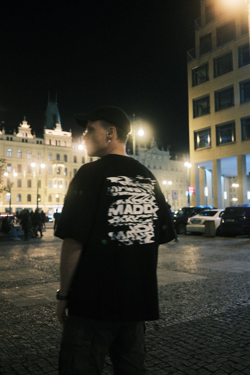 MERCH DROP INCOMING! 😈
thursday 6pm CET / 11am ET

signup for 1h early access here: laylo.com/maddix/e7K3E