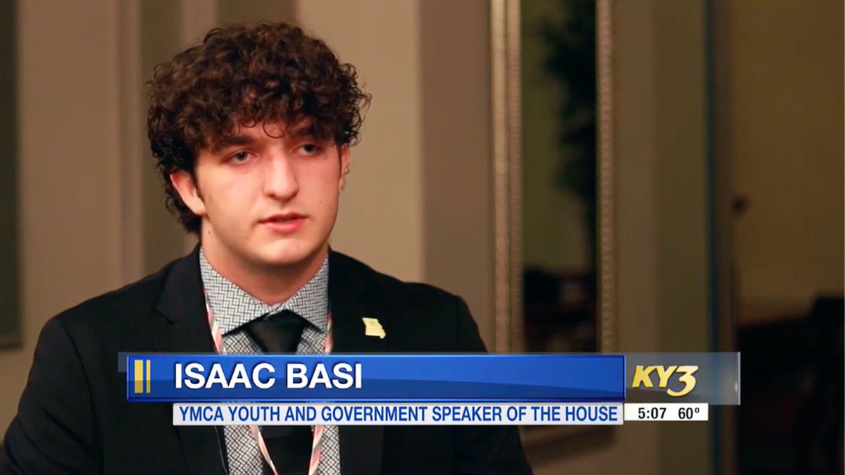 sluhjrbills's tweet image. SLUH students learned what it’s like to be a legislator, judge &amp;amp; reporter at the MO Youth &amp;amp; Government Conf. in Jeff City. This year the program was led by Jr. Bills Isaac Basi ’25 (Speaker of the House) and Stephen Niklawski ’25 (Lt. Gov.). tinyurl.com/yc48xfwt #SLUHLife