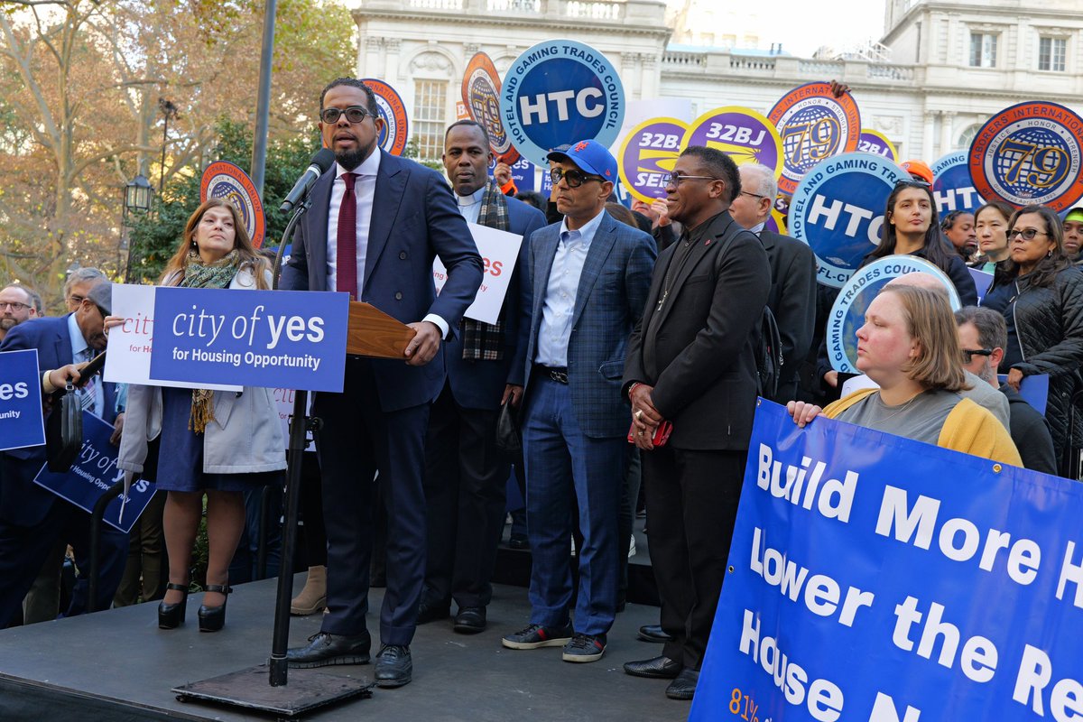 YES to more housing choice.
YES to lower housing costs.
YES to a city that New Yorkers can afford!

With the final vote on #CityOfYes fast approaching, a big coalition of housing, labor &amp; faith leaders are standing together this AM to fight for this critically important proposal.