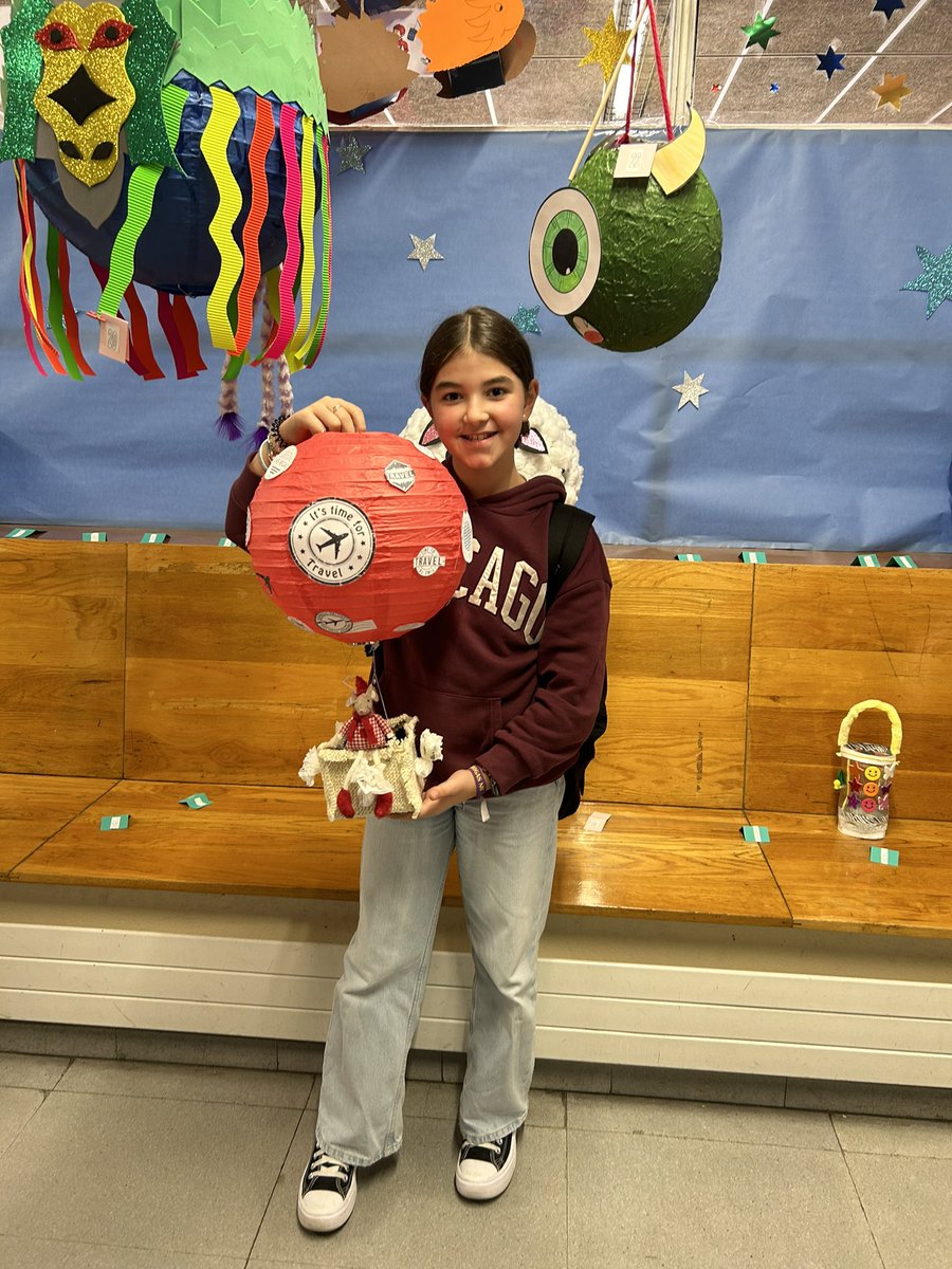 Celia, Mario, Martín y Alba son los ganadores del premio de los farolillos de este año. <a href="/AMPACMENDOZAVAL/">AMPA CardenalMendoza</a>