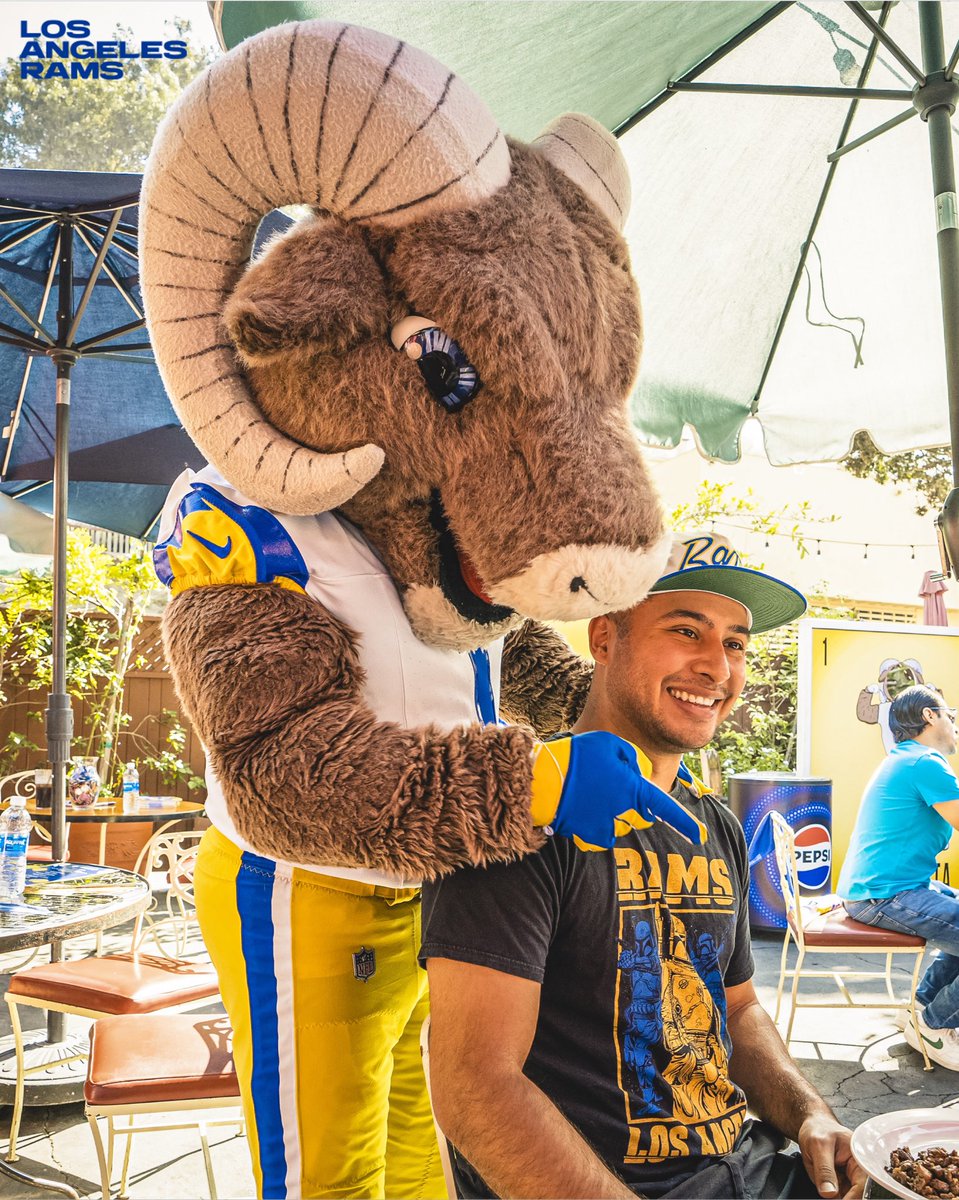 RampageNFL's tweet photo. yo, be sure to eat your #VictoryMonday breakfast 🥞 #RamsHouse https://t.co/KUPfHtsYd1