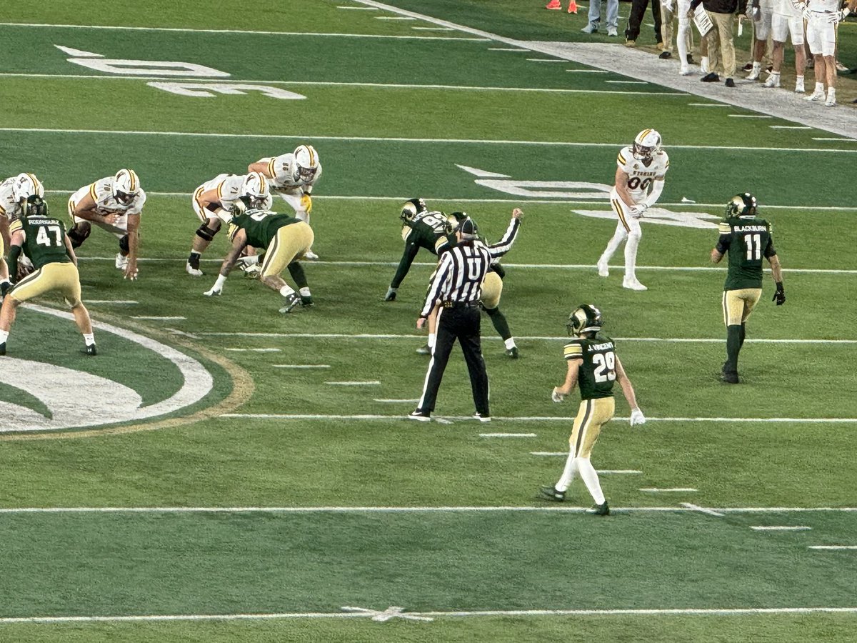 Dan McGuire (@coachdanmcguire) on Twitter photo Fox vs Fox last Friday Night! Great to see these guys represent Foxes Football! <a href="/Jakedavies44/">Jake Davies</a> and <a href="/AndrewLaurich/">Andrew Laurich</a> Fox vs Fox last Friday Night! Great to see these guys represent Foxes Football! <a href="/Jakedavies44/">Jake Davies</a> and <a href="/AndrewLaurich/">Andrew Laurich</a>