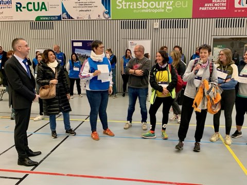 Préfet de région Grand Est & du Bas-Rhin 🇫🇷🇪🇺 (@prefet67) on Twitter photo #Inclusion | La Semaine Européenne pour l'Emploi des Personnes Handicapées 2024 #SEEPH a débuté !
➡️ <a href="/FTravail_GE/">France Travail Grand Est</a> organise une opération "Du stade vers l'emploi" pour l'insertion professionnelle par les valeurs du sport : à #Strasbourg aujourd'hui, 75 demandeurs d'emploi #Inclusion | La Semaine Européenne pour l'Emploi des Personnes Handicapées 2024 #SEEPH a débuté !
➡️ <a href="/FTravail_GE/">France Travail Grand Est</a> organise une opération "Du stade vers l'emploi" pour l'insertion professionnelle par les valeurs du sport : à #Strasbourg aujourd'hui, 75 demandeurs d'emploi