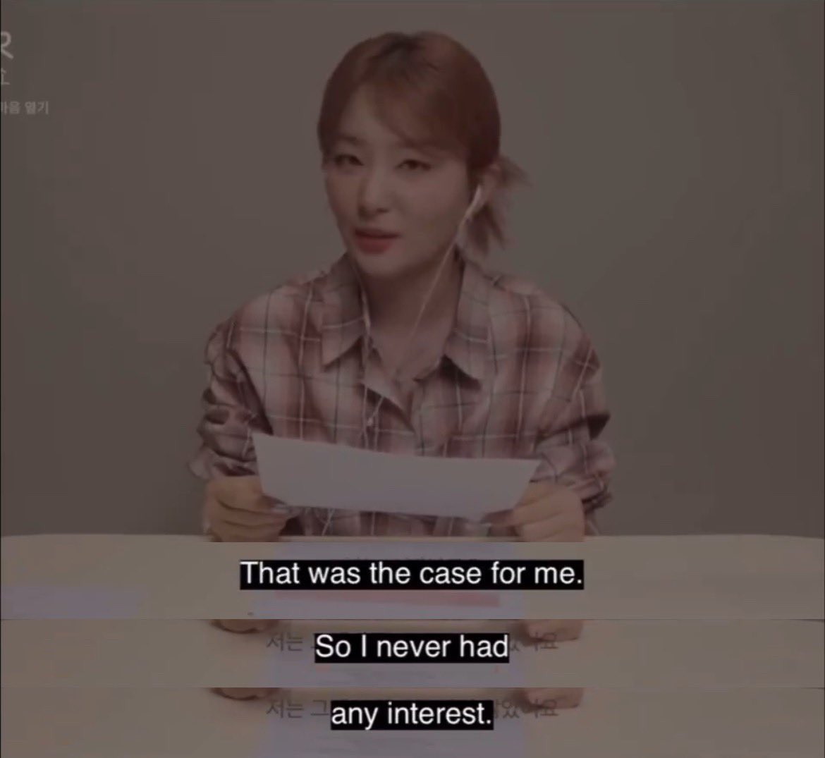 nancehog's tweet image. 【對於別人結婚話題 沒啥興趣的🐻🐰】

🐻：（身邊的人都在結婚或討論婚姻）
我對談戀愛 或結婚都沒什麼興趣

🐰：（粉絲要對他女友求婚）
求婚？跳過吧ㅋㅋㅋ什麼啊 自己看著辦啊

🤣🤣🤣🤣🤣🤣