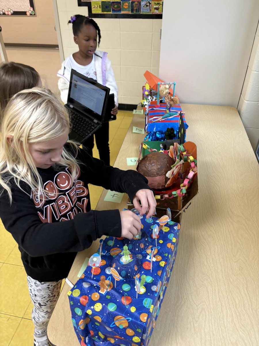 Mrs. Swisshelm's class tweet media