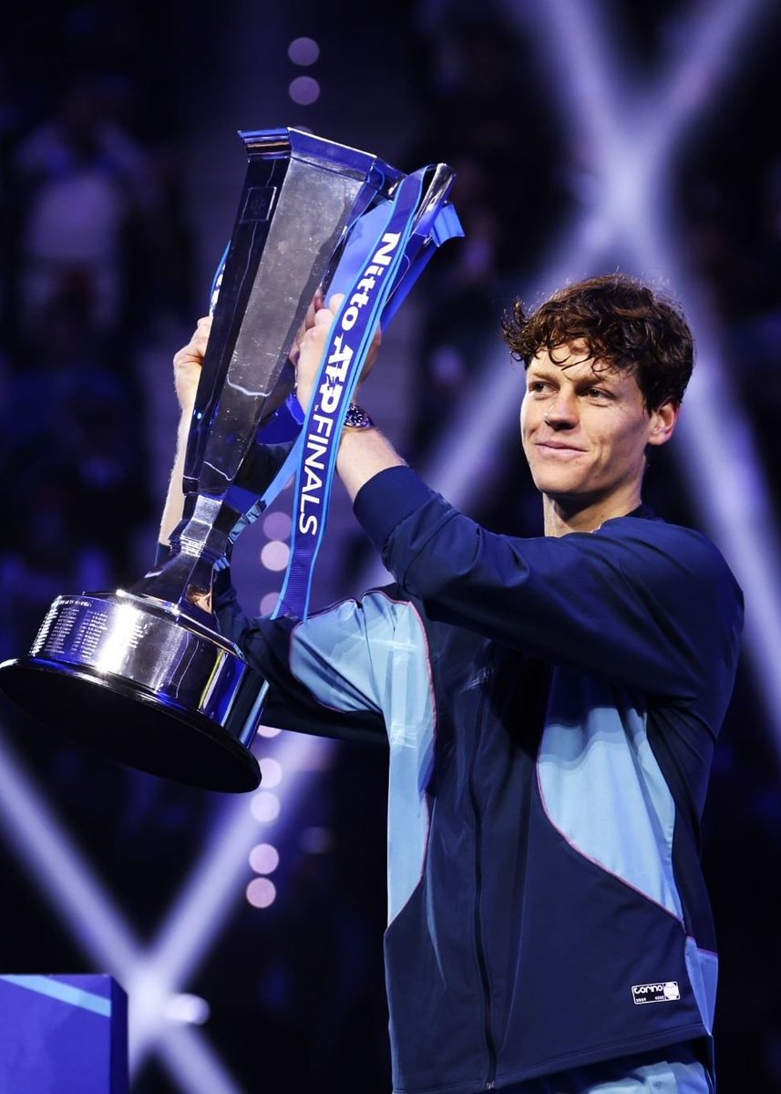 Game_Comm's tweet image. Uno stratosferico Sinner alle Nitto ATP Finals 🇮🇹🏆 
Per l'evento abbiamo realizzato il programma ufficiale e supportato l'ufficio stampa della FITP 🎾
Inoltre, con i partecipanti del nostro Corso di giornalismo sportivo abbiamo fatto una lezione proprio a Torino

#gamecomm