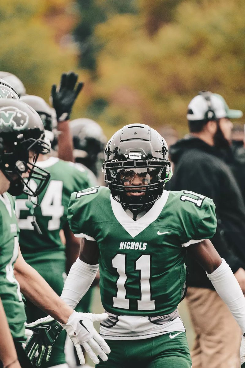 After some great conversations with <a href="/CoachVBisonHC/">Vinny Marino</a> and <a href="/CoachCase77/">Chuck Case</a> I’m blessed to receive an offer from <a href="/NicholsBisonFB/">Nichols Football</a> !! <a href="/SteinbrennerFB/">SteinbrennerFootball</a> <a href="/SteinbrennerFFB/">SteinbrennerFlagFB</a> <a href="/juanlong9/">juan long</a> <a href="/RobRptampa/">Coach Rob</a> <a href="/Coach_Boggs23/">Ryan Bogdanski</a> <a href="/CoachJoseJJord1/">Coach Jose J Jordan</a> <a href="/Washington_40A/">Andre Washington Jr</a> <a href="/Andy_Villamarzo/">Andy Villamarzo</a> <a href="/PrepRedzoneFL/">Prep Redzone Florida</a> <a href="/damehova9/">Damon Simmons</a>