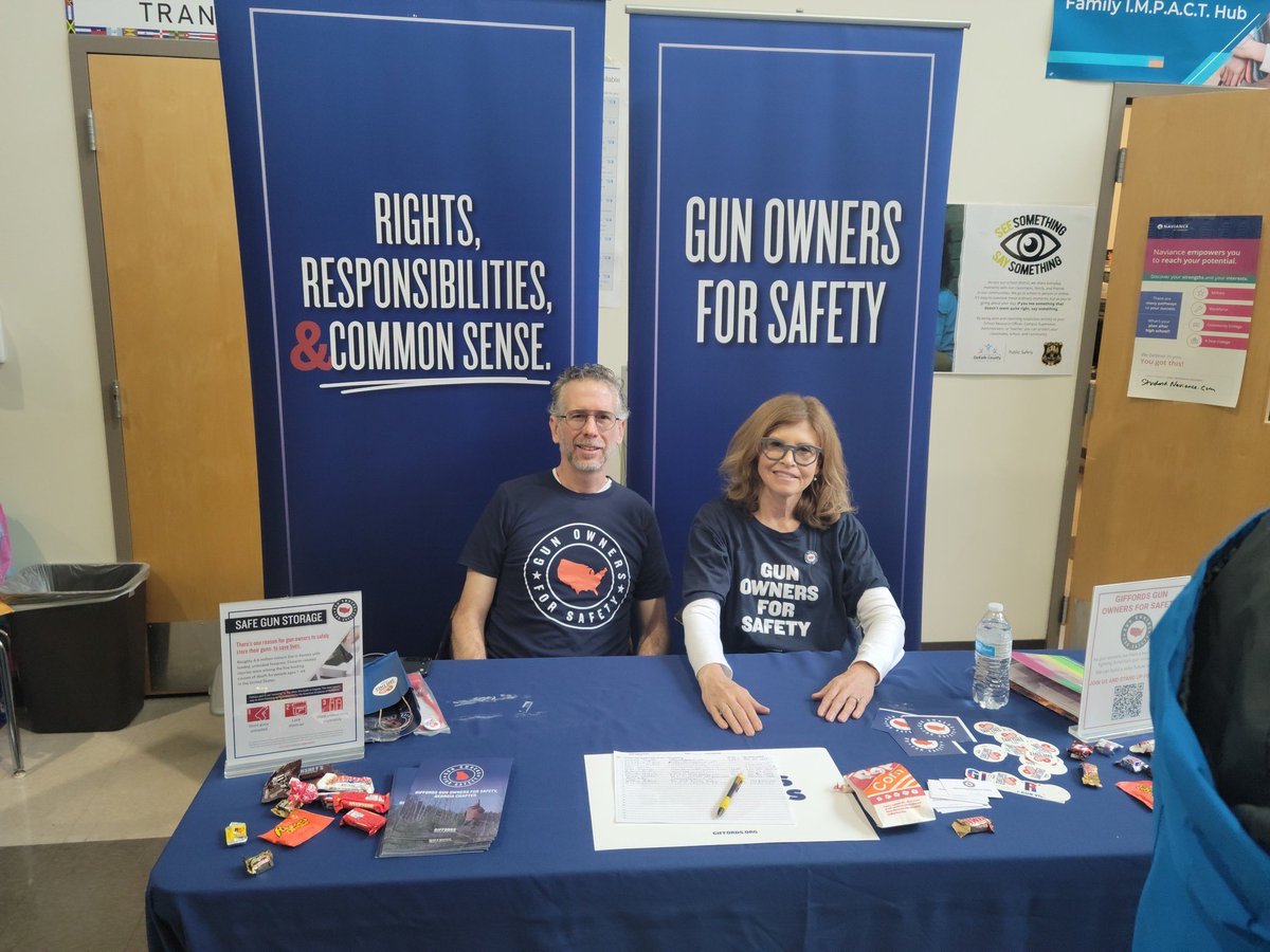 GIFFORDS tweet media