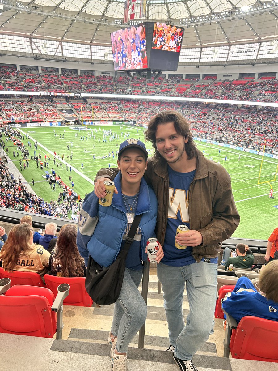 Sarah Nick tweet media