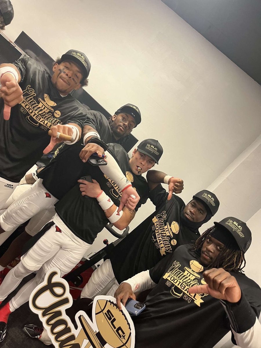 Mattkordas1's tweet image. THE WORD💍 #Champs