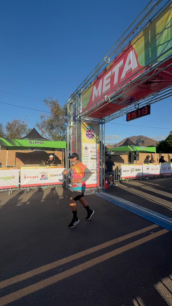 LorenzoGrijalva's tweet photo. Hace 7 años adquirí el buen hábito del ejercicio; imagínate arriesgarse y que todo salga bien 🏃🏻➡️🏅 #maratónsancarlos 🌊 #teammag 🙌🏻 https://t.co/SrHZ21uoVk